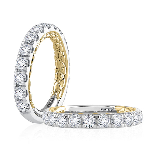 Large Diamond Companion Band with Quilting - Platinum