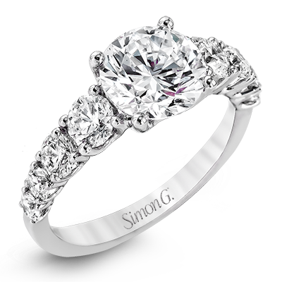 Diamond Tapered Engagement Ring